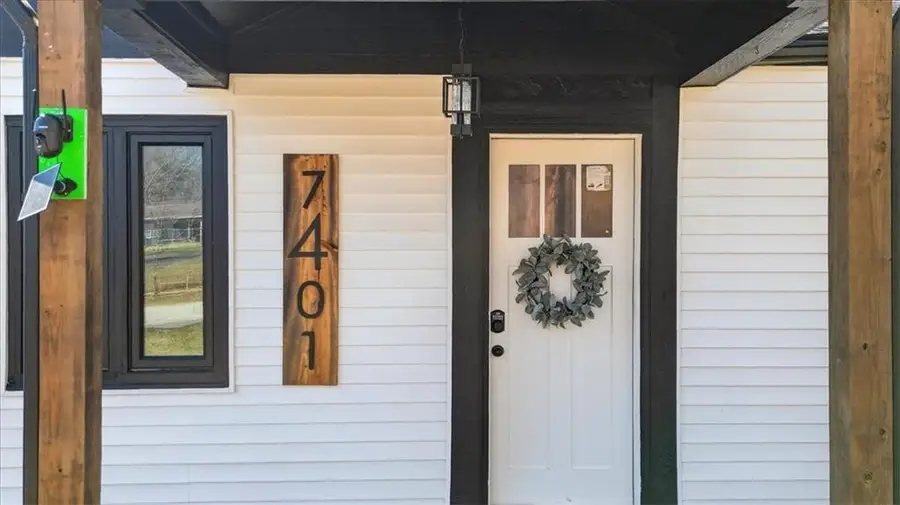 7401 E 102nd Street, Kansas City, MO 64134 - #2