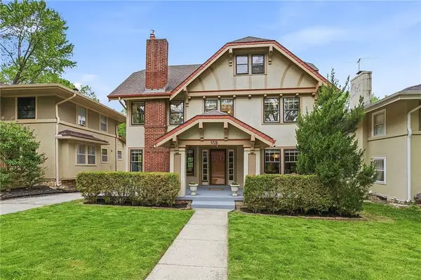 5728 Grand Avenue, Kansas City, MO 64113