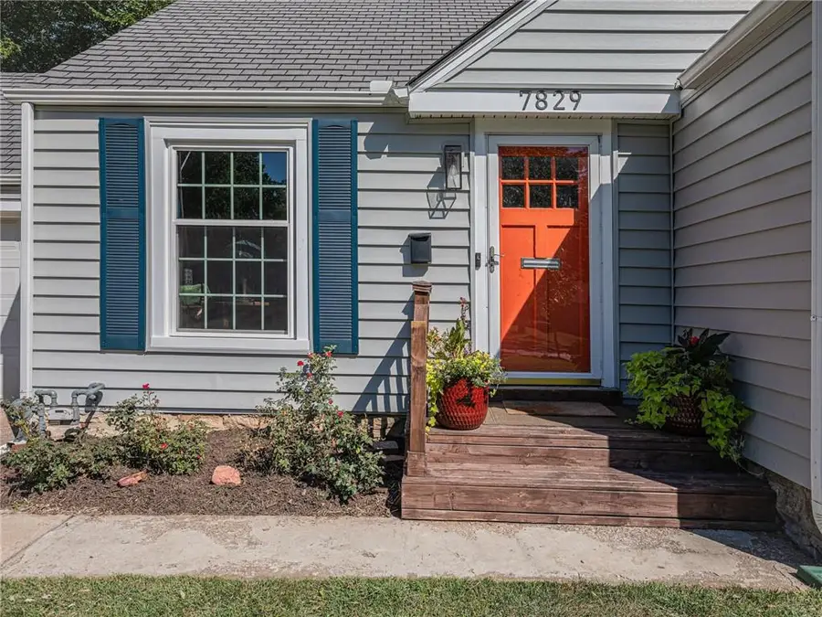 7829 Jefferson Street, Kansas City, MO 64114 - #3