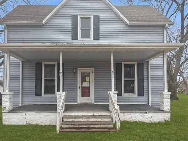 211 S 6th Street, Deepwater, MO 64740