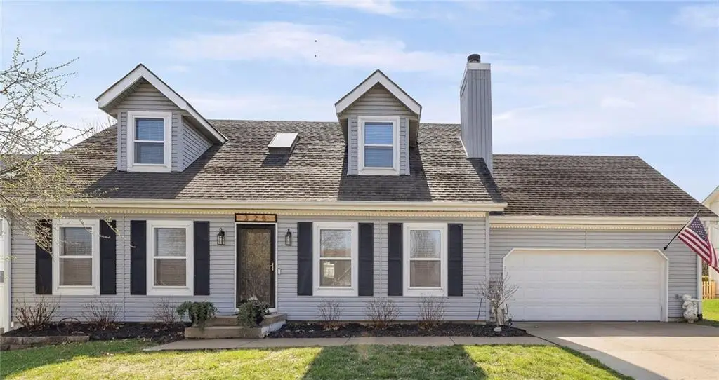 225 SW Seagull Street, Lees Summit, MO 64082 - #1