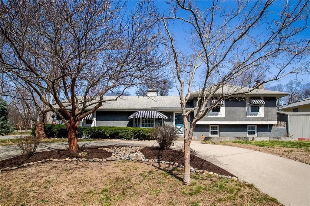 14400 E 40th Street S, Independence, MO 64055 - #1