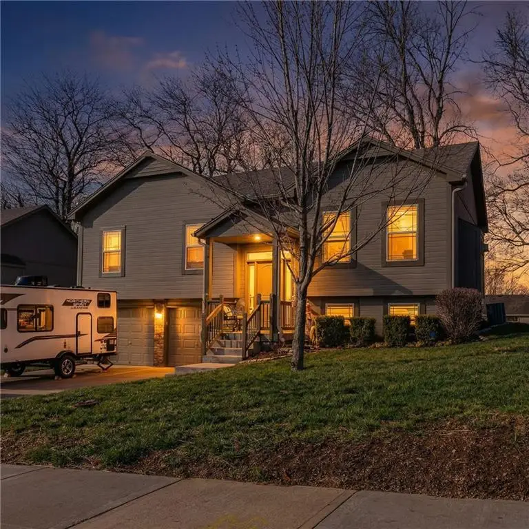 809 Colonial Drive, Pleasant Hill, MO 64080 - #3