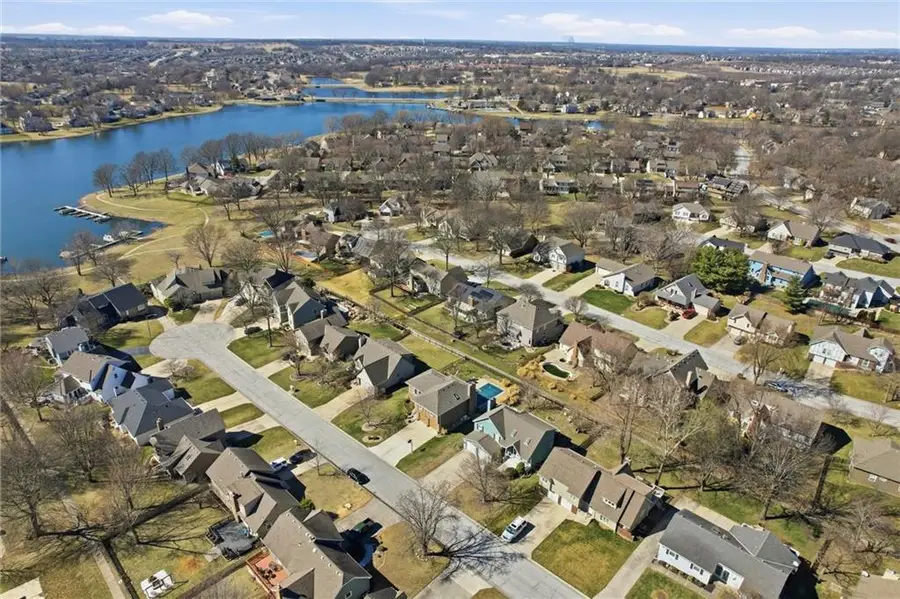 4070 SW Camelot Drive, Lees Summit, MO 64082 - #2