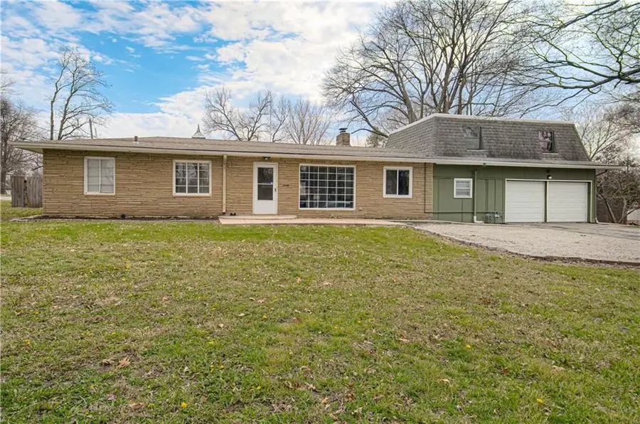 3 Glen Arbor Road, Kansas City, MO 64114 - #2