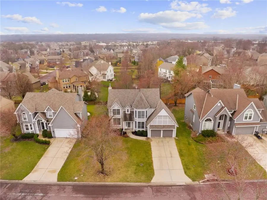 11321 W 131st Street, Overland Park, KS 66213 - #2