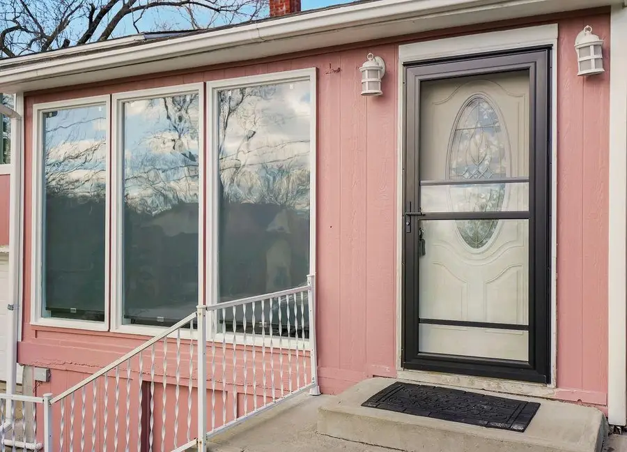 3706 NE 82nd Terrace, Kansas City, MO 64119 - #3