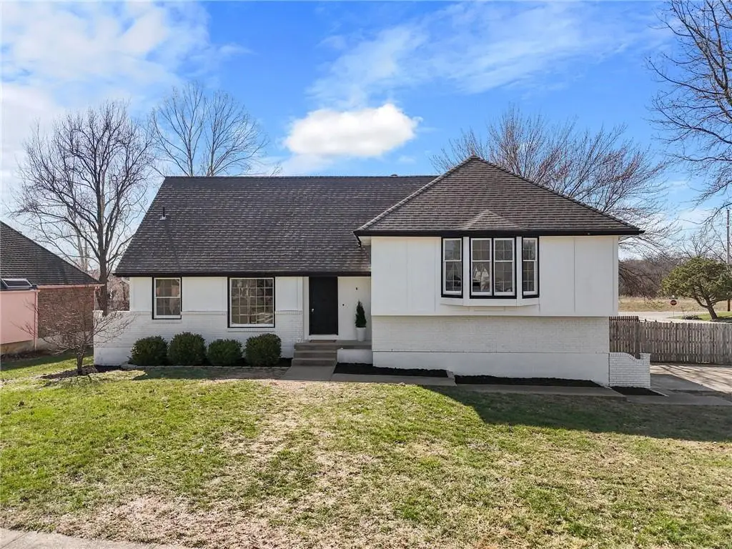 9718 Appleton Avenue, Kansas City, MO 64134 - #1