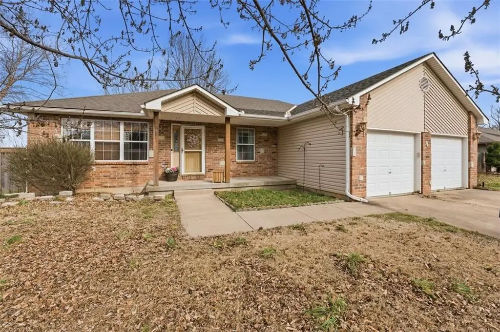 305 S Truman Road, Archie, MO 64725 - #1