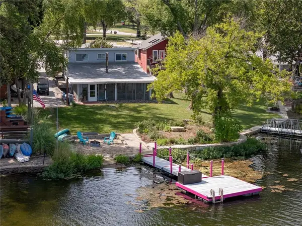 15339 Lake Road 2 Street, Gardner, KS 66030