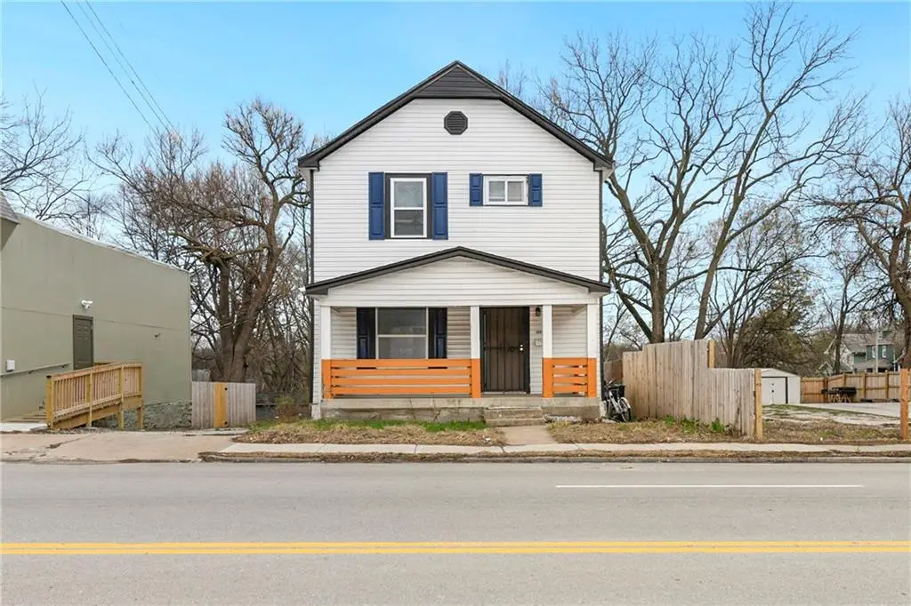 3609 E 27th Street, Kansas City, MO 64127 - #1