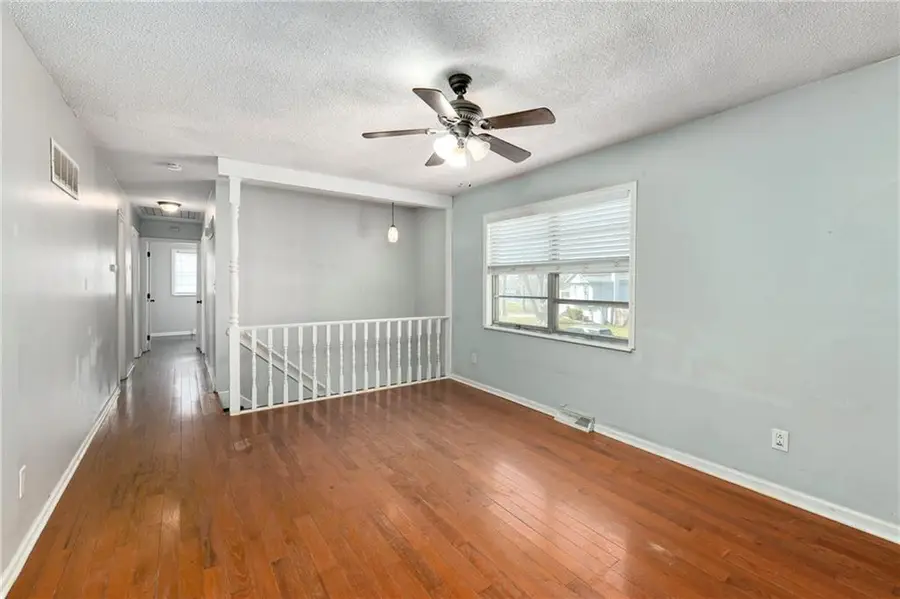 1103 NE Columbus Street, Lees Summit, MO 64086 - #2