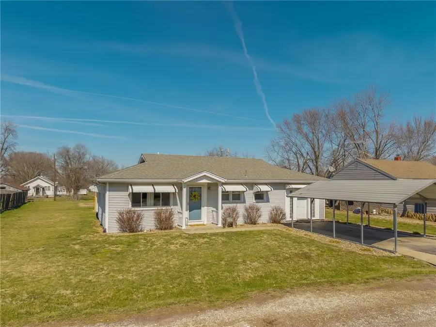 107 E Elm Street, Polo, MO 64671 - #3