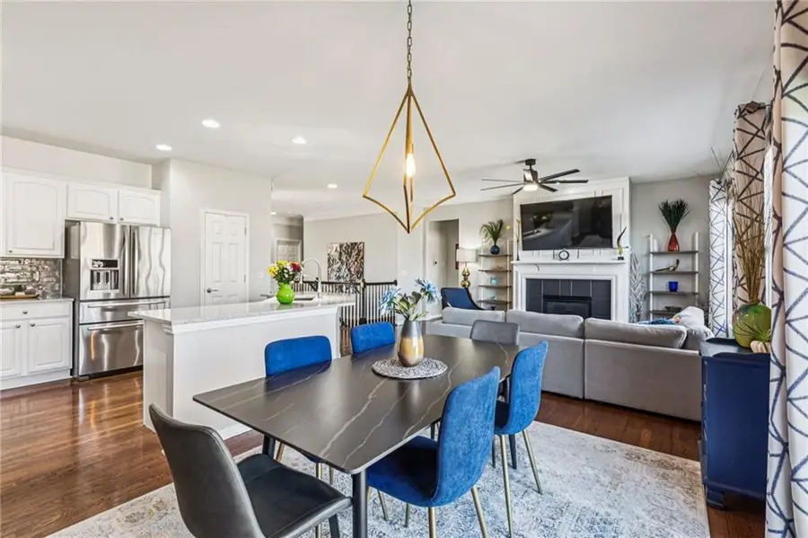 1022 SW Cheshire Drive, Lees Summit, MO 64083 - #2