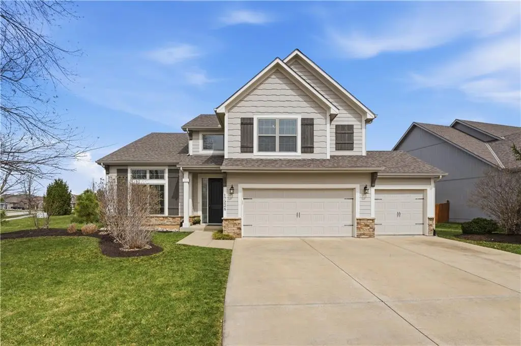 17228 W 198th Terrace, Spring Hill, KS 66083 - #1