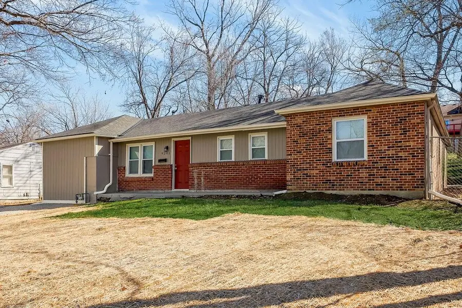 9201 Mcgee Street, Kansas City, MO 64114 - #2