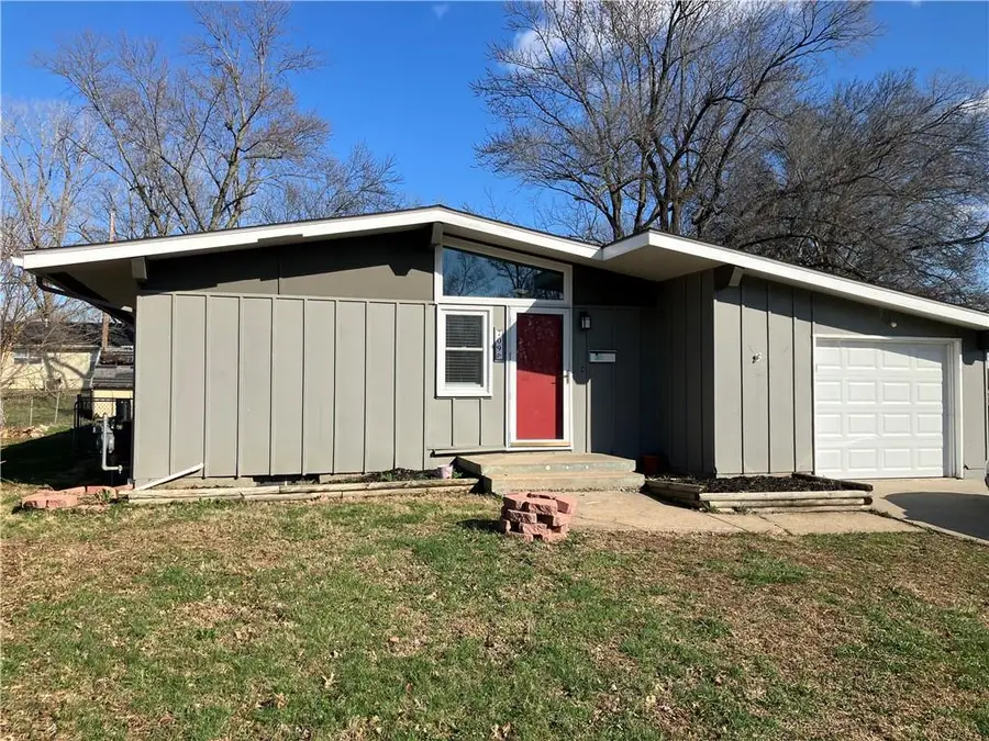 709 Mulberry Street, Belton, MO 64012 - #3