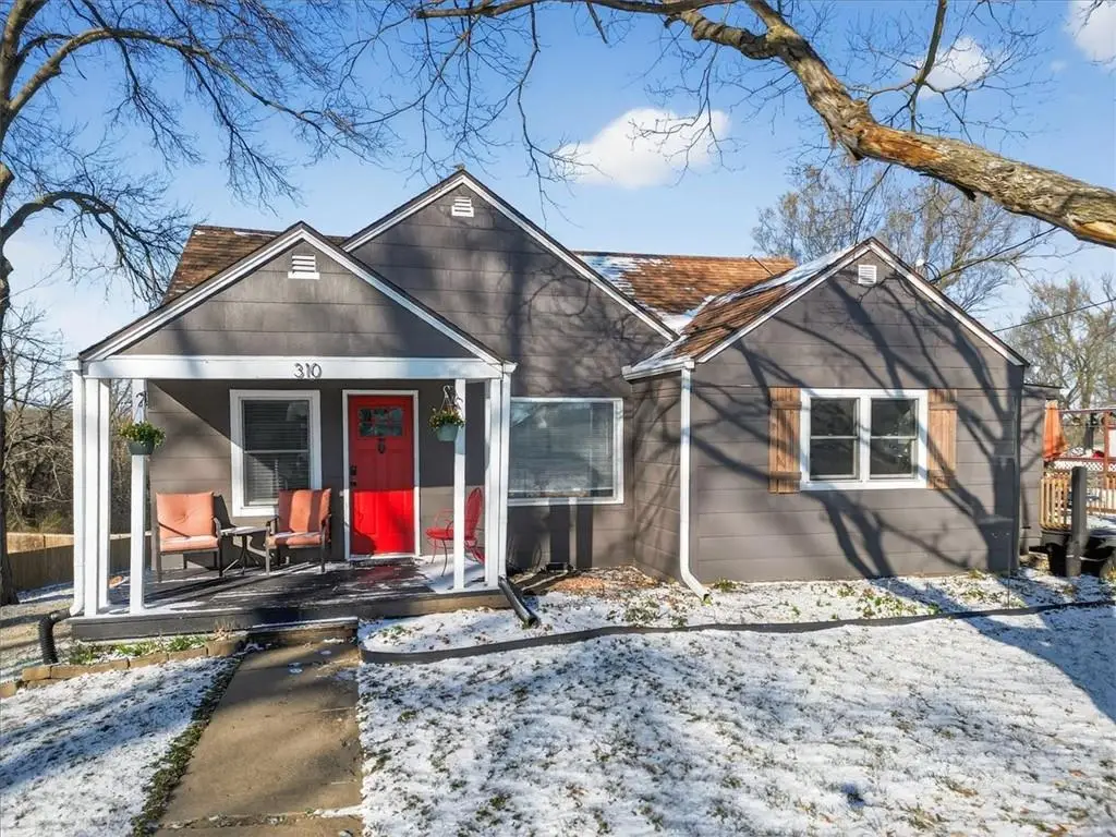 310 S Bluegrass Drive, Bonner Springs, KS 66012 - #1