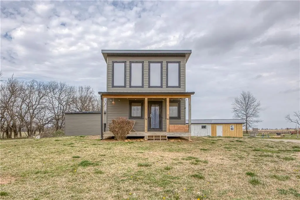 2523 SE Wyandotte Road, Columbus, KS 66725 - #1