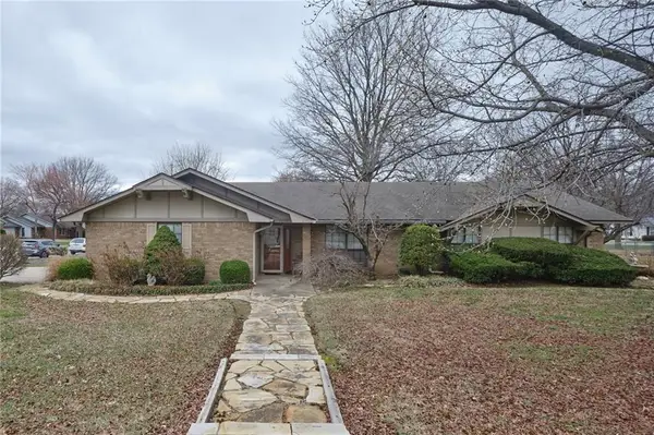 2614 S Stilwell Street, Pittsburg, KS 66762