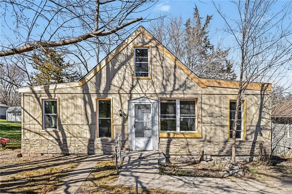 1613 Clifford Street, Saint Joseph, MO 64505 - #1