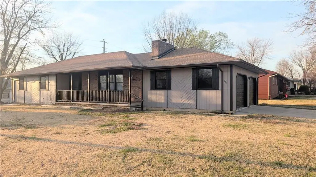 201 W Hospital Road, El Dorado Springs, MO 64744 - #1