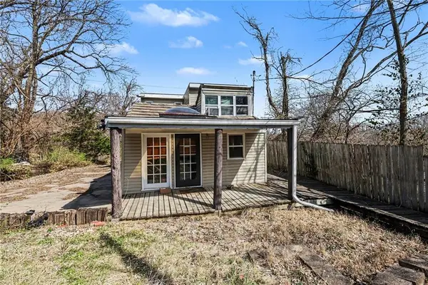 5814 NE 63rd Street, Kansas City, MO 64119