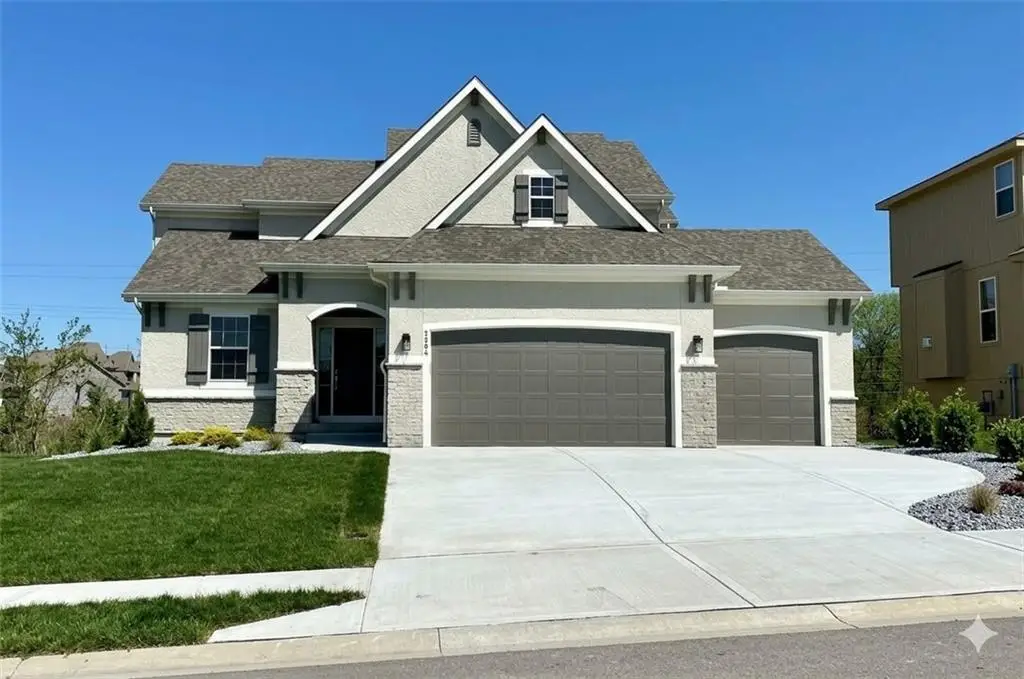 7504 NE 103rd Terrace, Kansas City, MO 64157 - #1