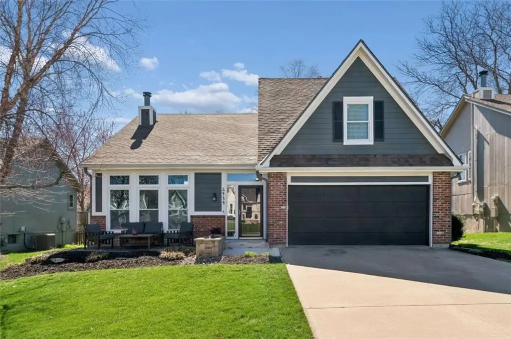 6434 Mccoy Street, Shawnee, KS 66226 - #1