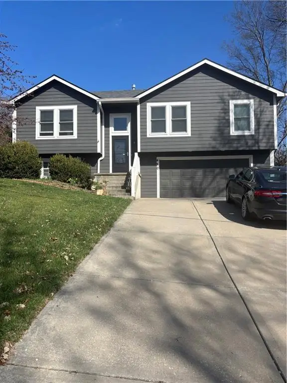 420 Rees Street, Leavenworth, KS 66048