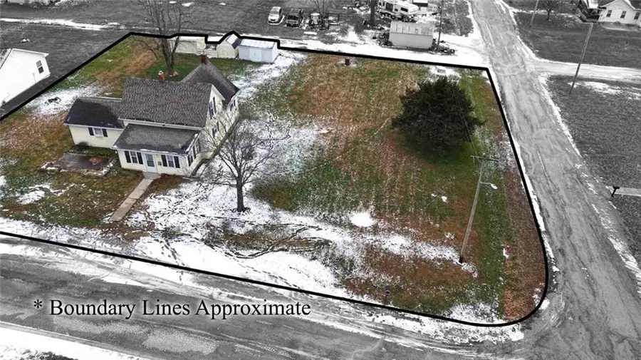 705 N Ritchie Street, Hamilton, MO 64644 - #2