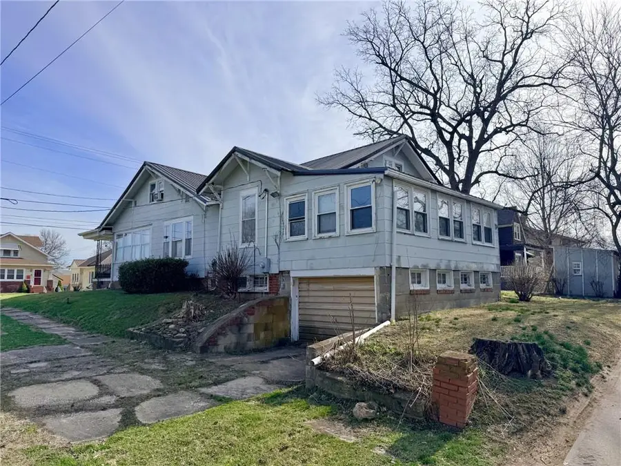 162 E 7th Street, Trenton, MO 64683 - #3