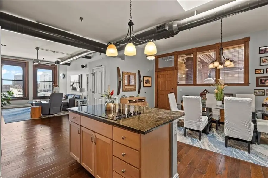 612 Central Street #503, Kansas City, MO 64105 - #2