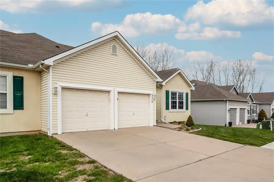 9510 N Main Street #6B, Kansas City, MO 64155 - #3