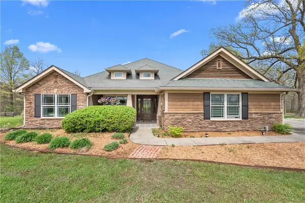 34500 E 176th Terrace, Pleasant Hill, MO 64088