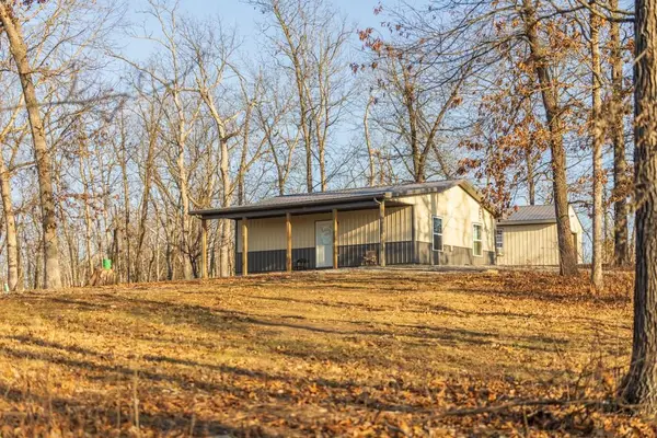 9539 NE 866 Road, Lowry City, MO 64763