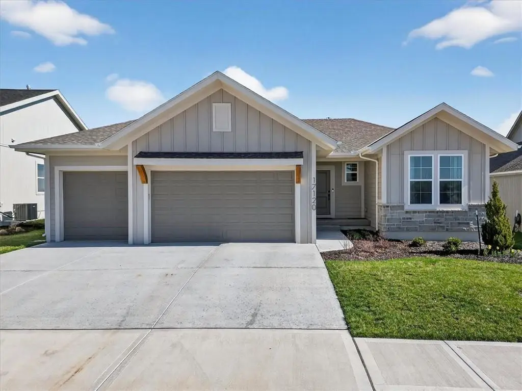 17120 W 168th Place, Olathe, KS 66062 - #1