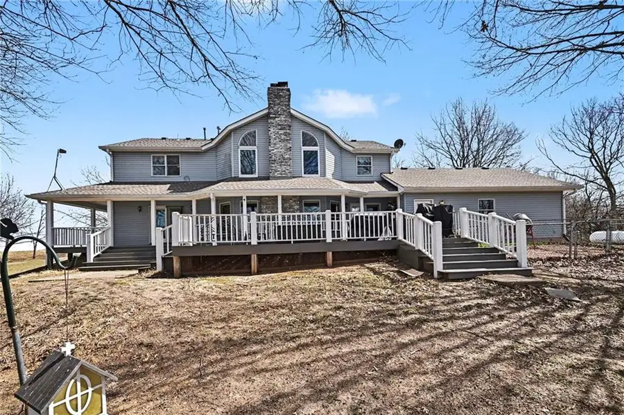 17251 Hollingsworth Road, Basehor, KS 66007 - #3