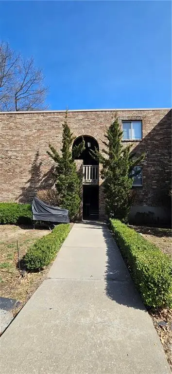 1716 E 97th Street #A, Kansas City, MO 64131 - #1