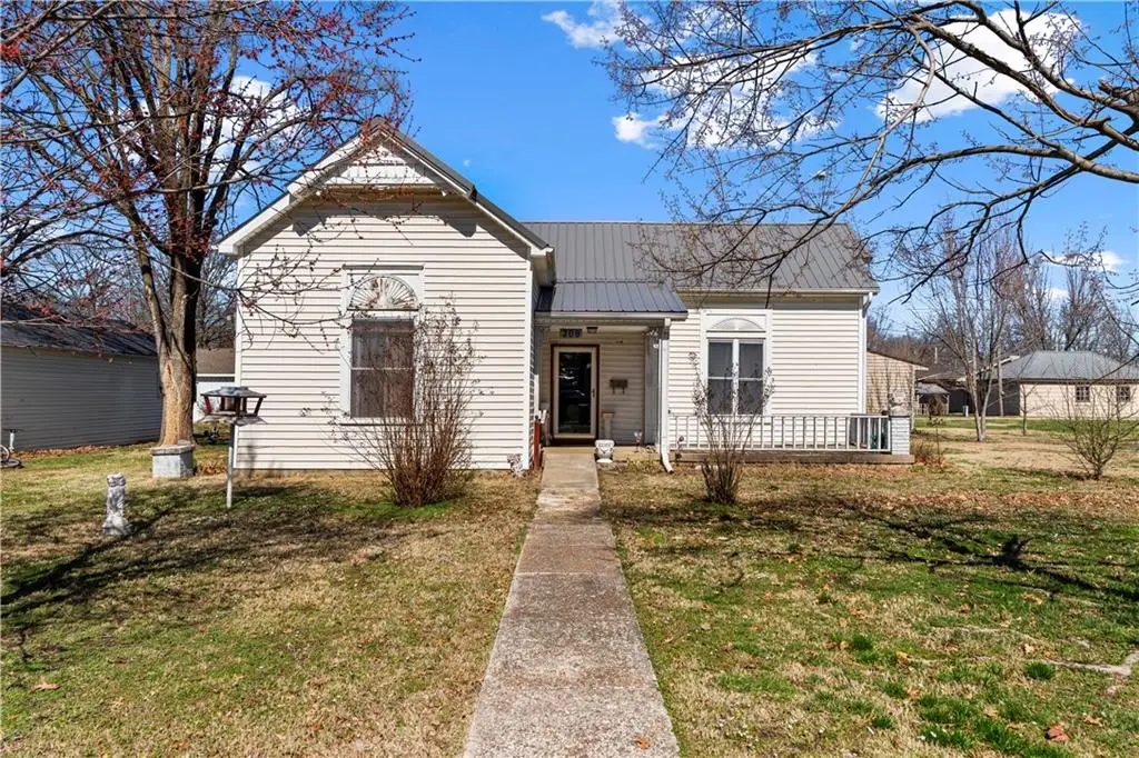 308 E Olive Street, Rich Hill, MO 64779 - #1