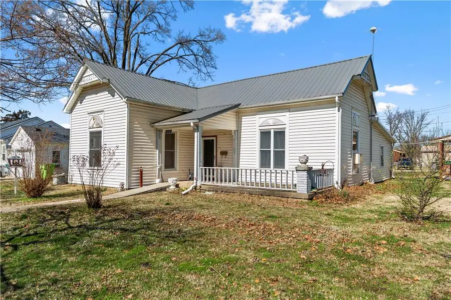 308 E Olive Street, Rich Hill, MO 64779 - #2