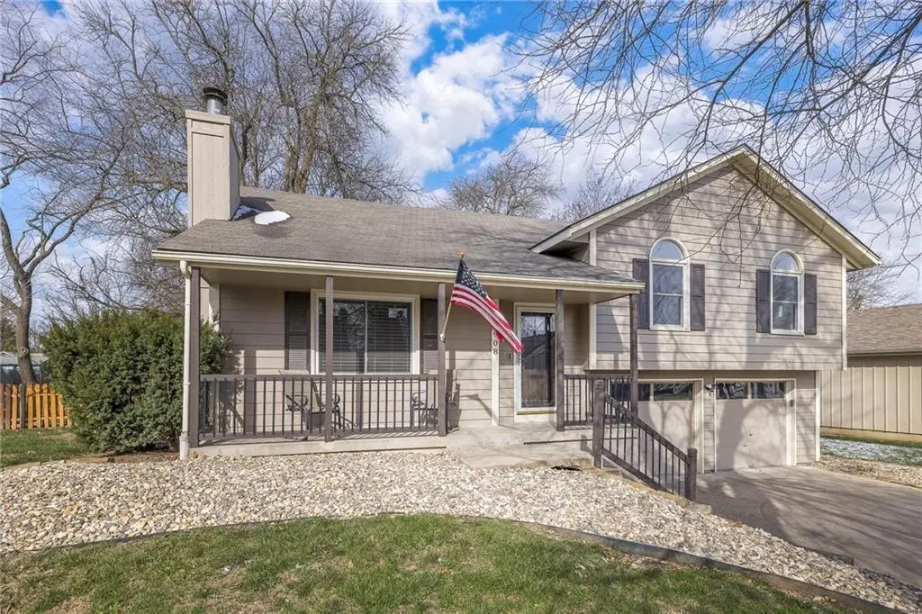 908 NE Bristol Drive, Lees Summit, MO 64086 - #1