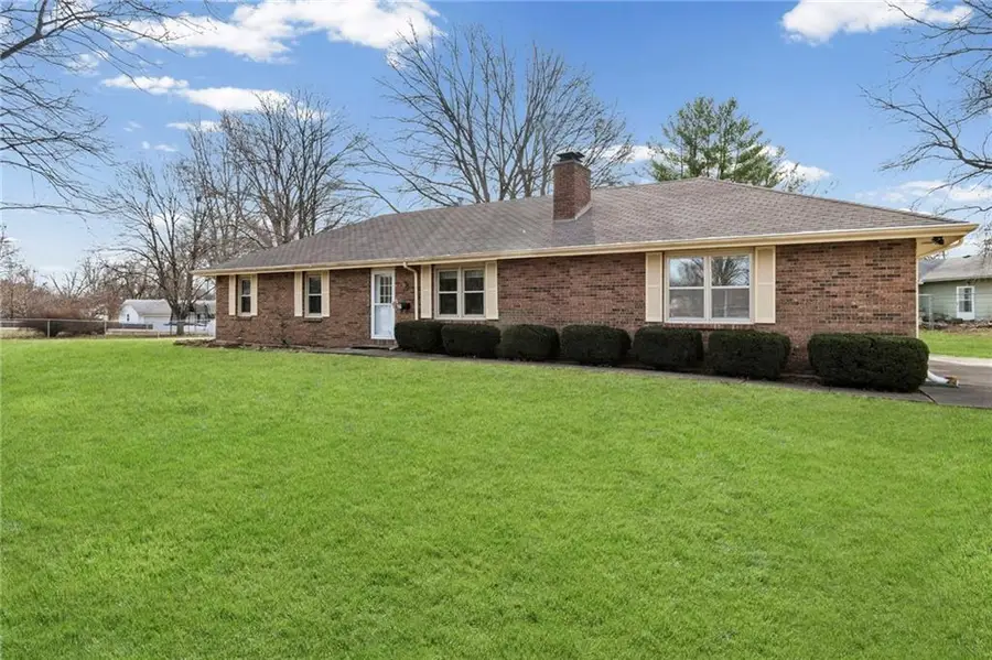 27 Circle Drive, Plattsburg, MO 64477 - #3