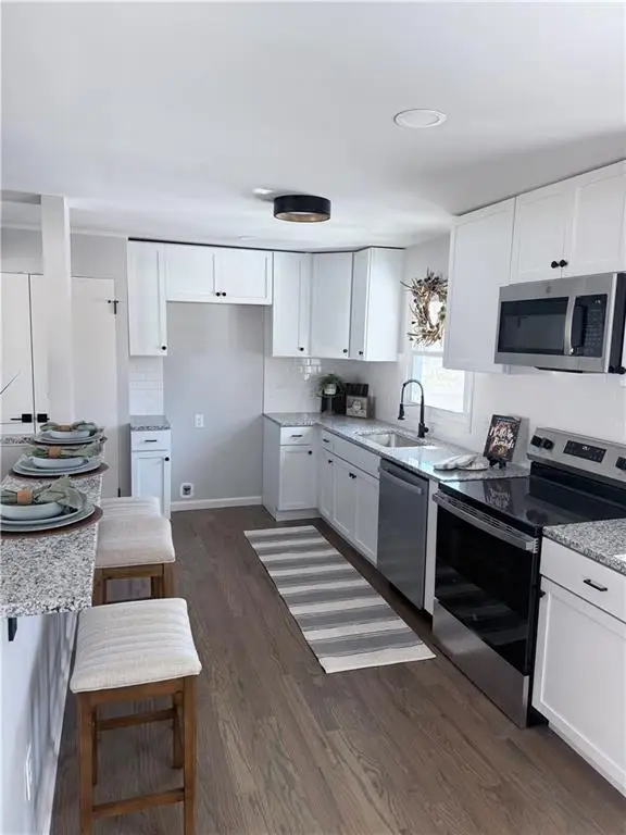 619 E 109th Street, Kansas City, MO 64131 - #3