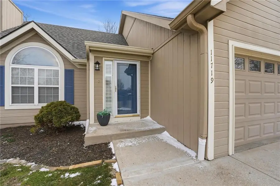 11719 N Harrison Street, Kansas City, MO 64155 - #2