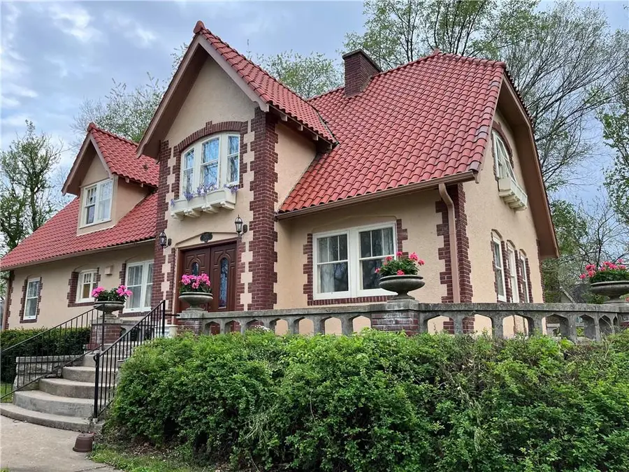 7804 Lydia Avenue, Kansas City, MO 64131 - #3