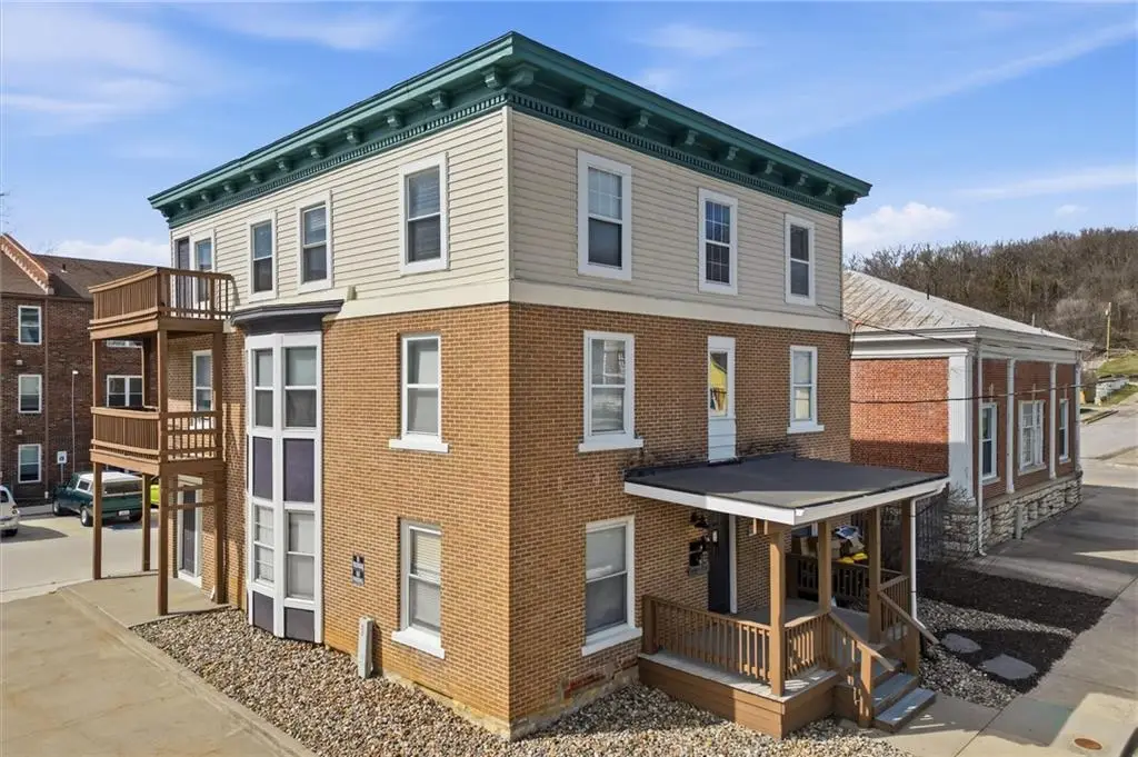 106 Saratoga Avenue, Excelsior Springs, MO 64024 - #1