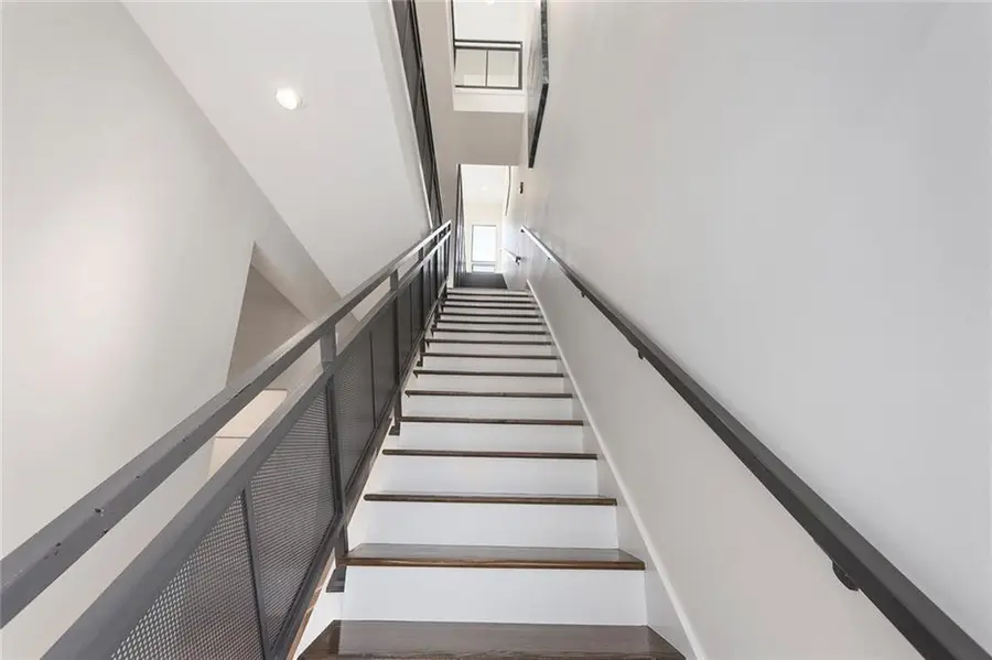 1603 Summit Street, Kansas City, MO 64108 - #3