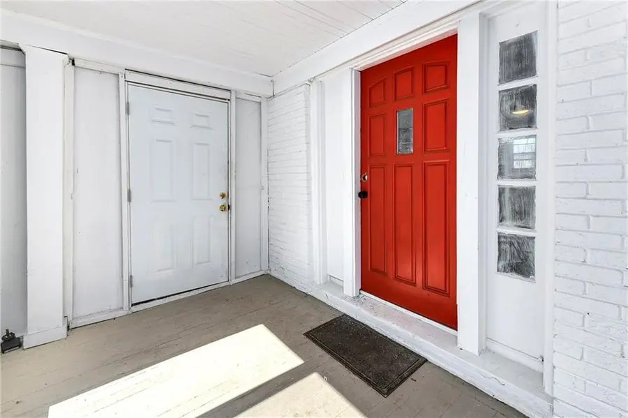 4427 Agnes Avenue, Kansas City, MO 64130 - #2