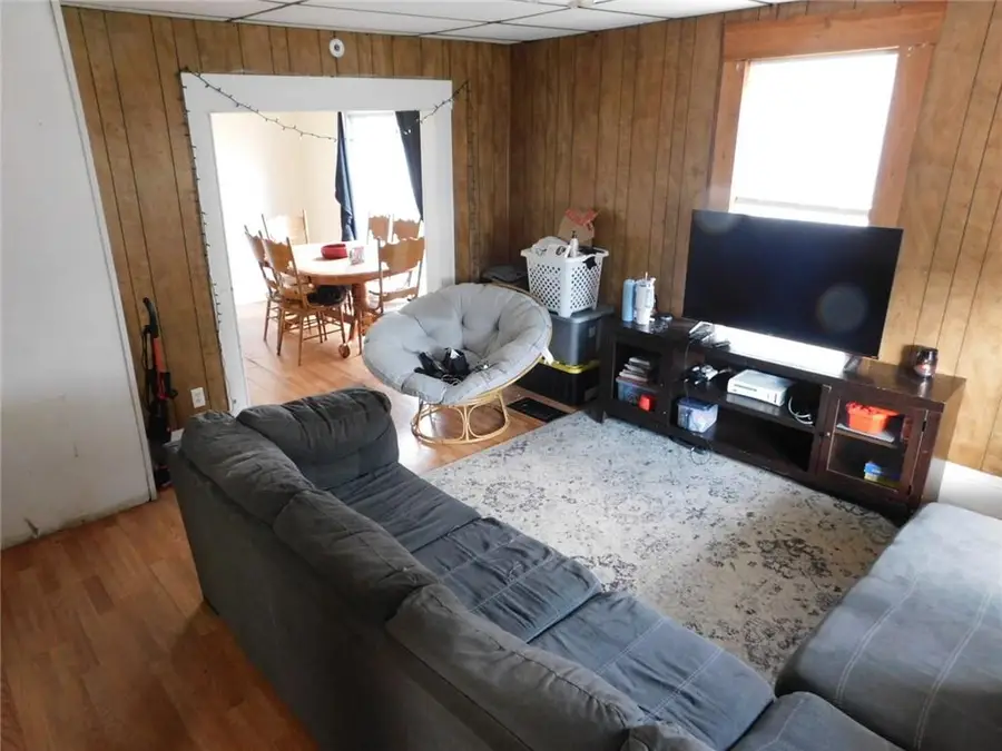 305 E Forest Street, Pittsburg, KS 66762 - #3